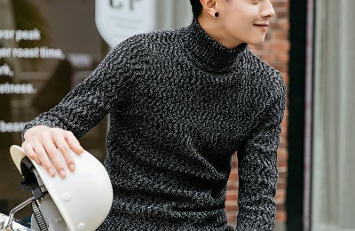 The magic power of turtleneck sweaters (even Oppa should imitate it)