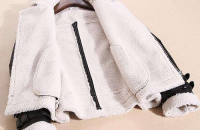 What are the advantages and disadvantages of lamb wool fabric?